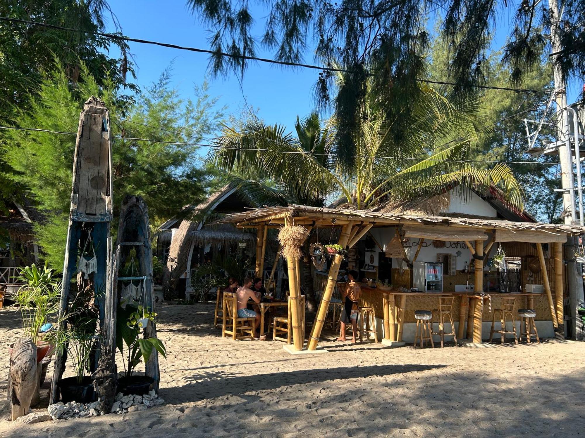 Hotel La Boheme Gili Air Exterior foto